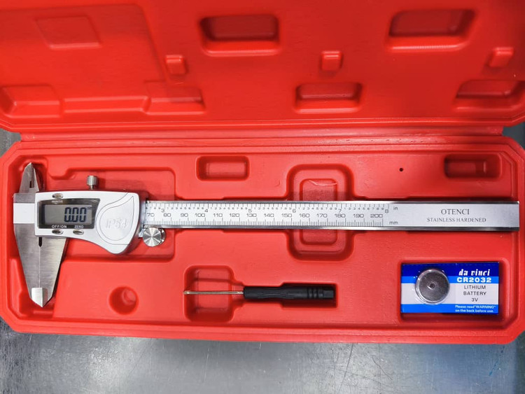 کولیس 20 سانت فلزی دیجیتال OTENCI(اتنسی)